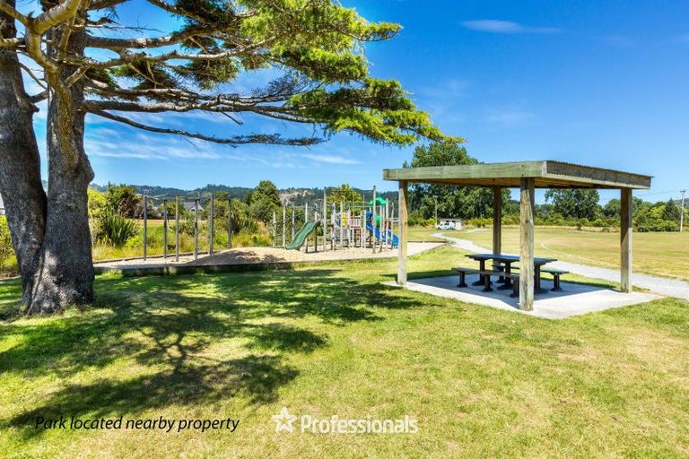Photo of property in 4f1- Parera Grove, Heretaunga, Upper Hutt, 5018