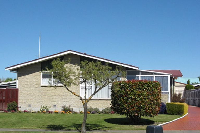 Photo of property in 17 Elizabeth Street, Rangiora, 7400