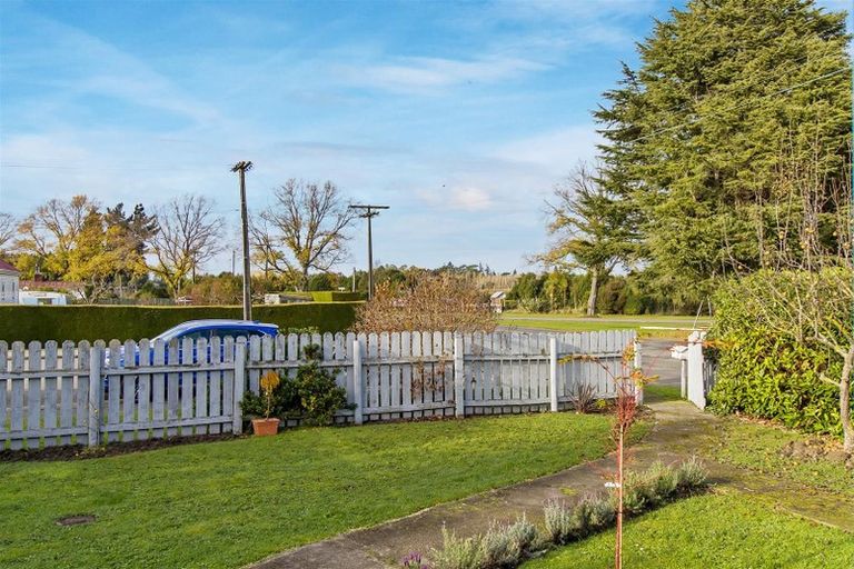 Photo of property in 24 Edward Street, Waimate, 7924