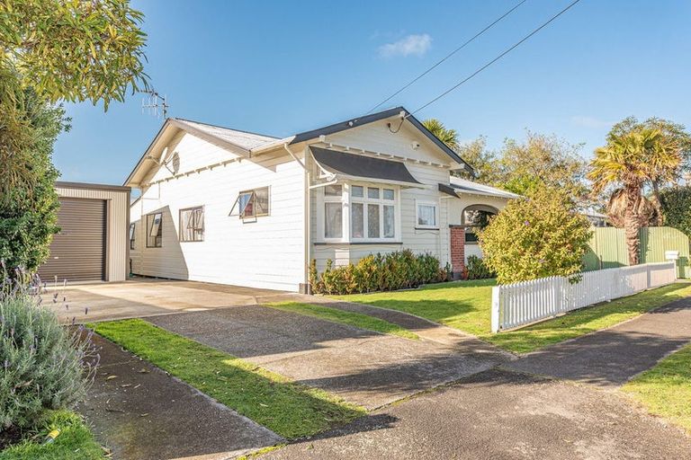 Photo of property in 38 Moana Street, Whanganui East, Whanganui, 4500