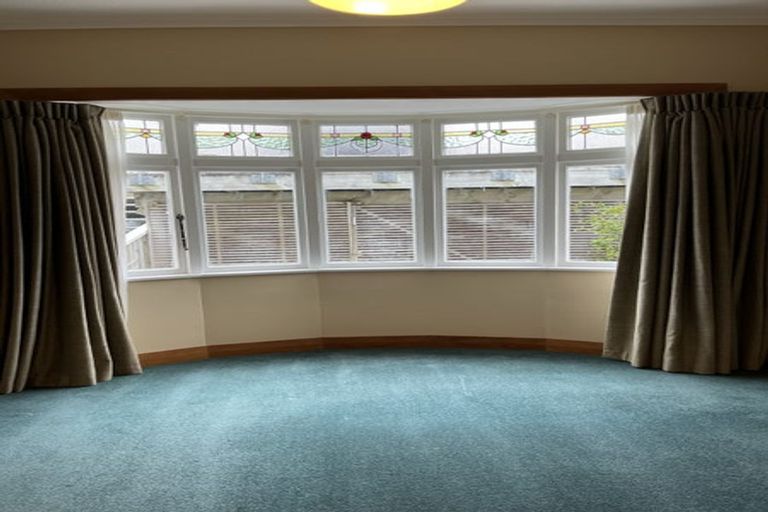 Photo of property in 51 Overtoun Terrace, Hataitai, Wellington, 6021