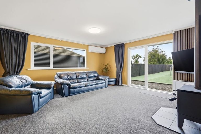 Photo of property in 51 Marlow Road, Aranui, Christchurch, 8061