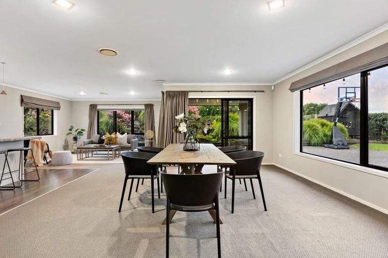 Photo of property in 3 Gavinike Place, Waimauku, 0812