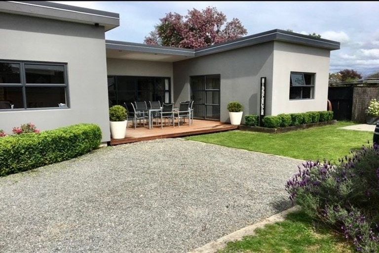 Photo of property in 26 Cologne Street, Martinborough, 5711