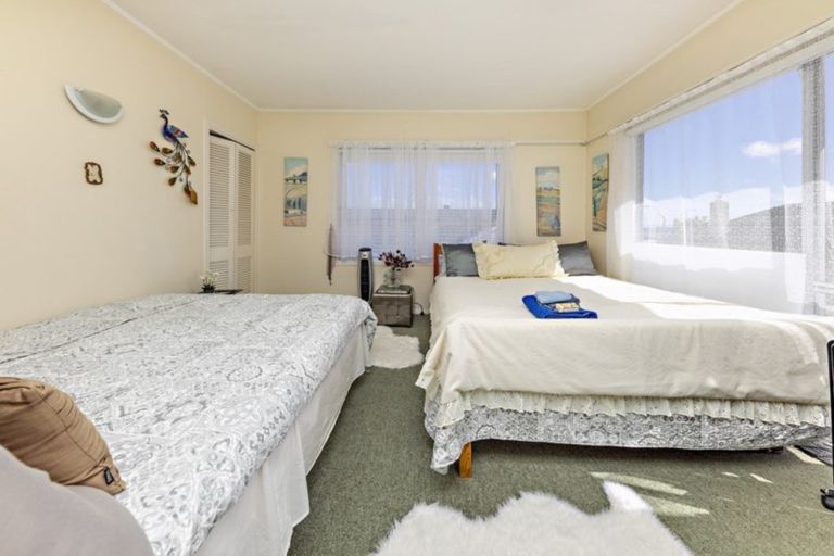 Photo of property in 1/14 Great South Road, Manurewa, Auckland, 2102