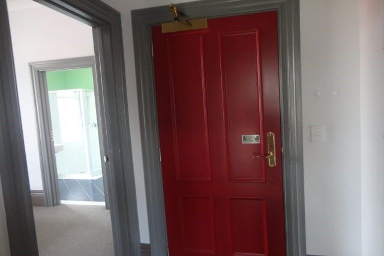 Photo of property in 309 Montreal Street, Christchurch Central, Christchurch, 8013