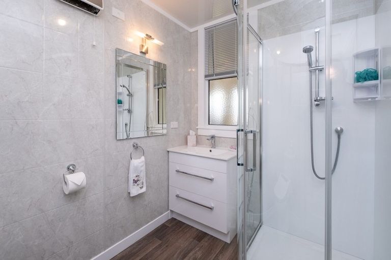 Photo of property in 44 Cordelia Street, Stratford, 4332