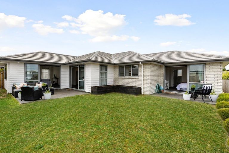Photo of property in 7 Maanihi Drive, Rototuna North, Hamilton, 3210