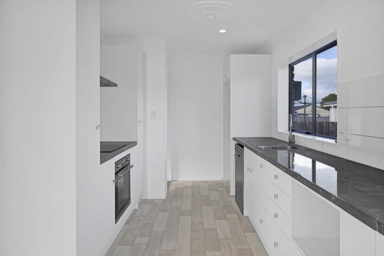 Photo of property in 1/102 Miranda Street, Stratford, 4332