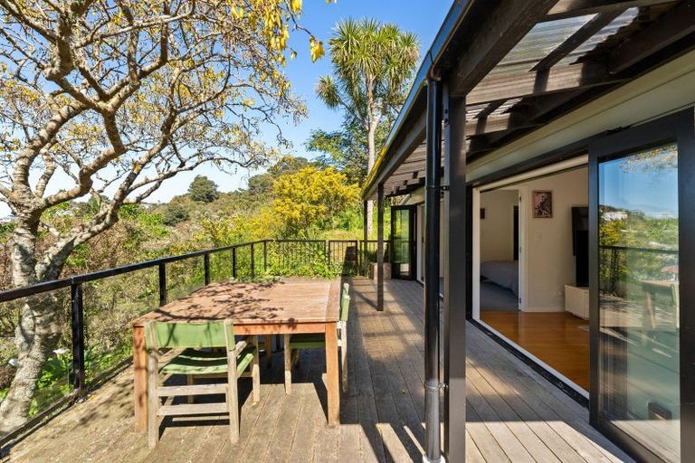 Photo of property in 6 Irvine Street, Aro Valley, Wellington, 6012