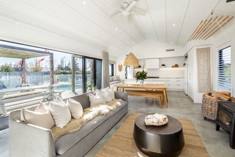 Photo of property in 20 Orchard Road, Greytown, 5712