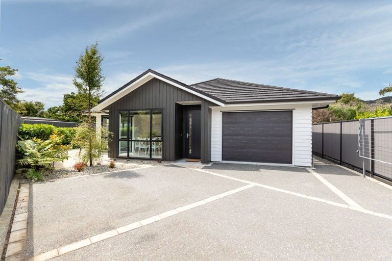 Photo of property in 7 Sullivan Grove, Epuni, Lower Hutt, 5011