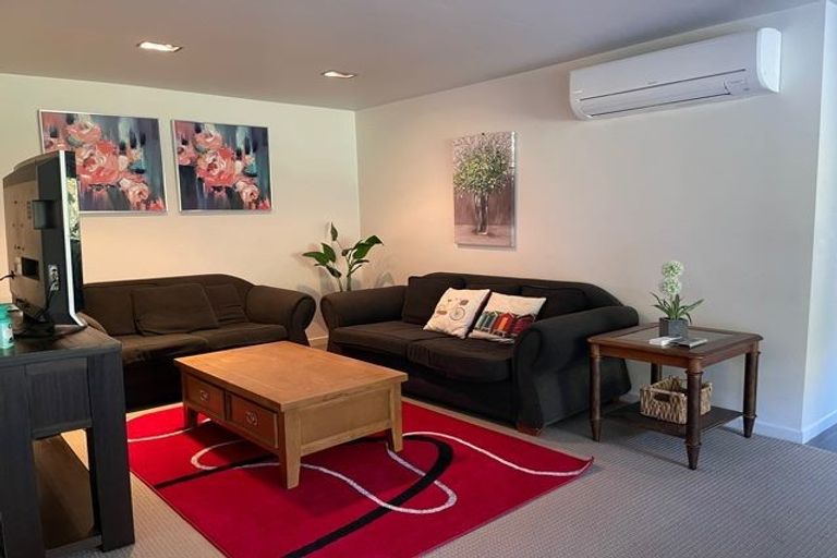 Photo of property in 17u2 Blackbridge Road, Wadestown, Wellington, 6012