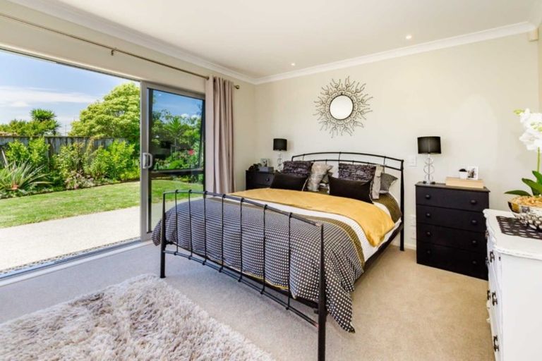 Photo of property in 12 Murray Court, Paraparaumu Beach, Paraparaumu, 5032