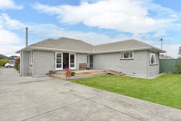 Photo of property in 35 Pauline Street, Linwood, Christchurch, 8062
