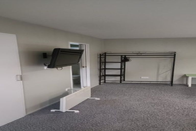 Photo of property in 663 George Street, North Dunedin, Dunedin, 9016