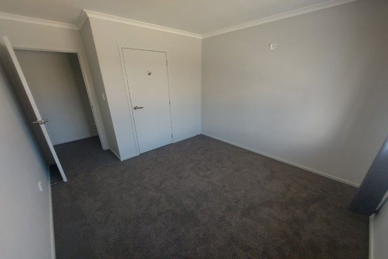 Photo of property in 8 Waimanu Place, Ruakaka, 0116