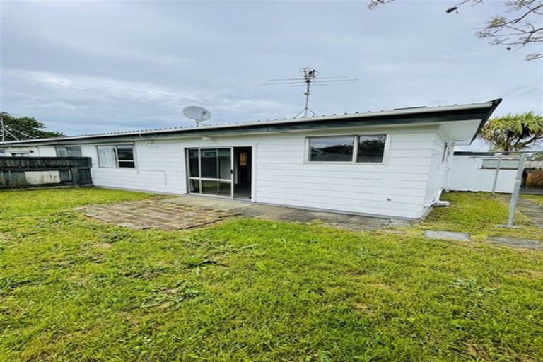 Photo of property in 2/1 Marr Road, Manurewa, Auckland, 2102