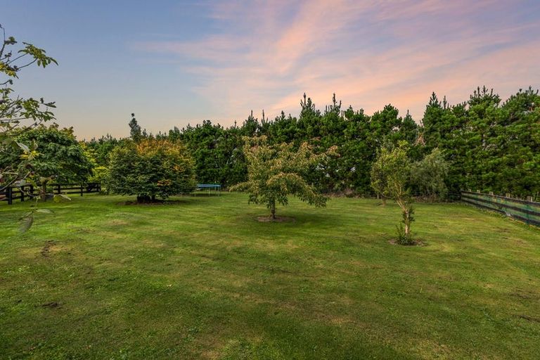 Photo of property in 260 Kiri Kiri Road, Burnt Hill, Oxford, 7495