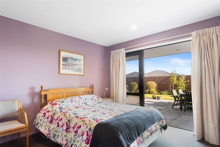 Photo of property in 15 Gilchrist Place, Kaiapoi, 7630