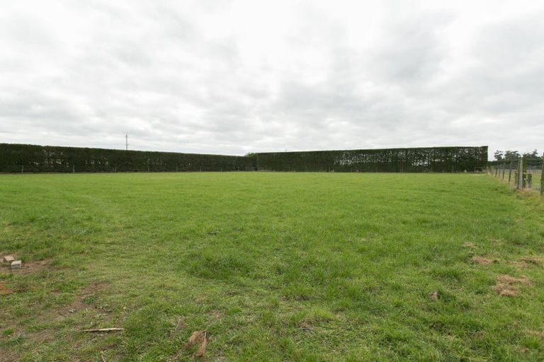 Photo of property in 1371 Longbeach Road, Eiffelton, Ashburton, 7774