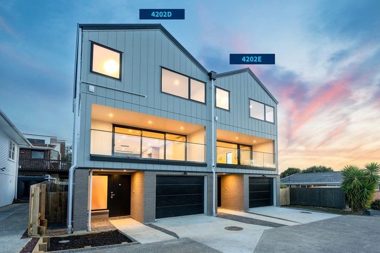 Photo of property in 4202d Great North Road, Glendene, Auckland, 0602