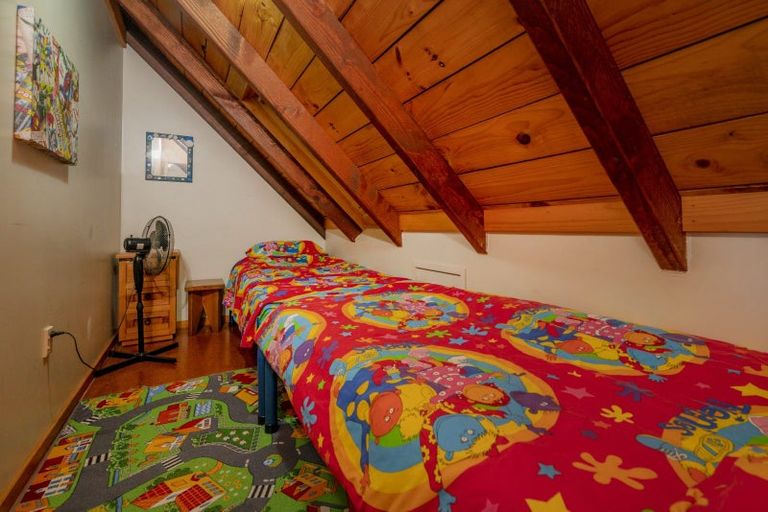 Photo of property in 105 Puriri Place, Matarangi, Whitianga, 3592