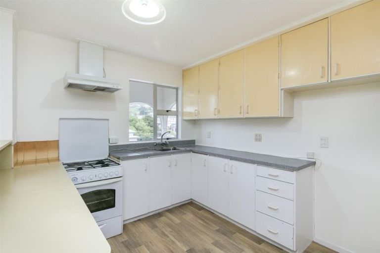 Photo of property in 11u7 Trafalgar Street, Johnsonville, Wellington, 6037
