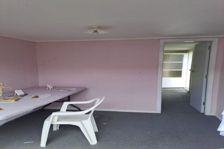 Photo of property in 222 Milson Line, Milson, Palmerston North, 4414
