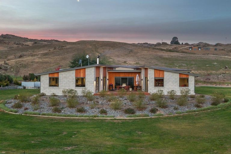 Photo of property in 33 Flume Road, Chatto Creek, Alexandra, 9393