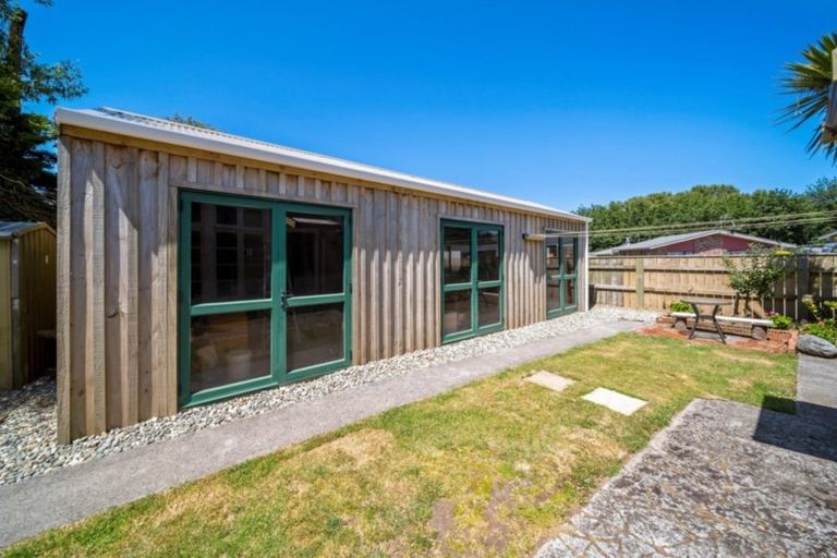 Photo of property in 55 Brecon Road S, Stratford, 4332