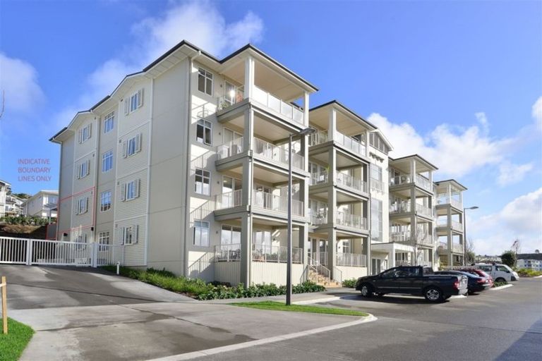 Photo of property in 20 Rewa Rewa Lane, Orewa, 0931
