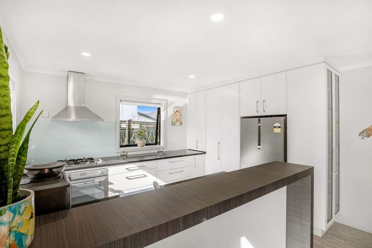 Photo of property in 3/48 Mcfaddens Road, St Albans, Christchurch, 8052