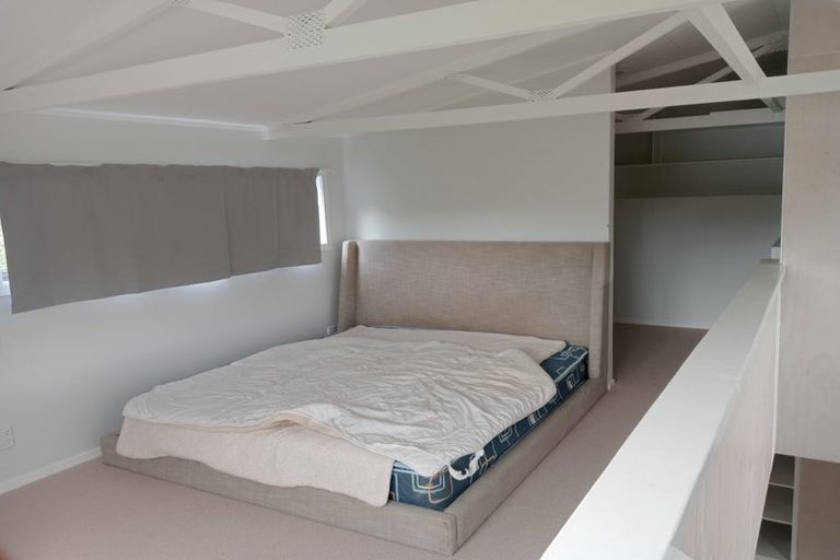 Photo of property in 1 Gray Street, Pukerua Bay, 5026