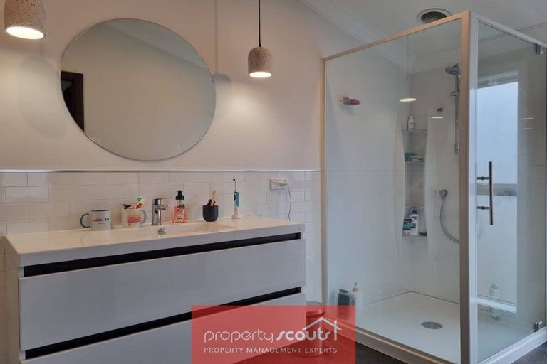 Photo of property in 175a Tukapa Street, Westown, New Plymouth, 4310