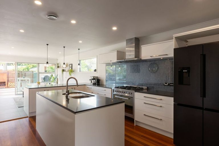 Photo of property in 10 Jennifer Place, Chartwell, Hamilton, 3210