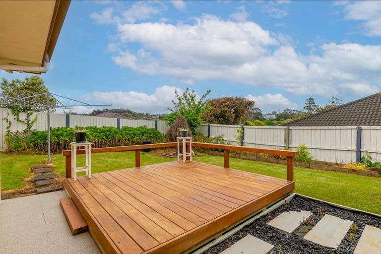 Photo of property in 54 Highfields Terrace, Henderson, Auckland, 0612