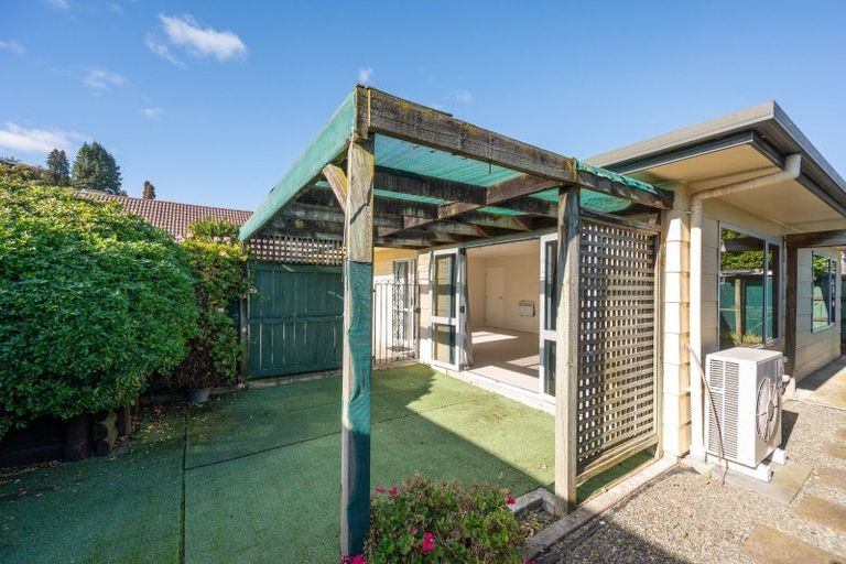 Photo of property in 5a Parkers Road, Tahunanui, Nelson, 7011