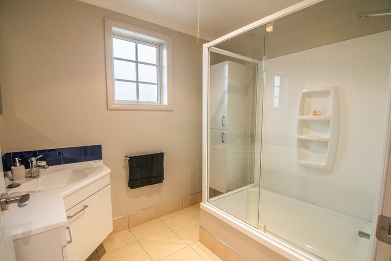 Photo of property in 3b Donegal Street, Cromwell, 9310