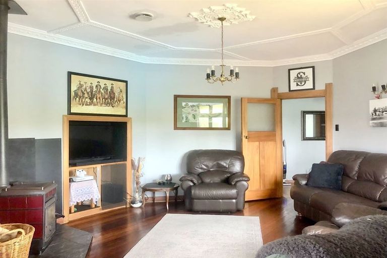 Photo of property in 1 Tavistock Place, Waipukurau, 4200