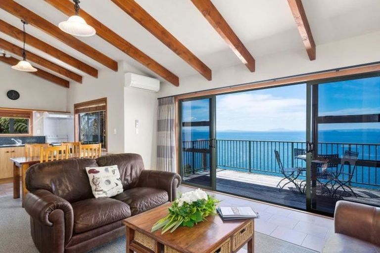 Photo of property in 88 Pukawa Road, Pukawa Bay, Turangi, 3381
