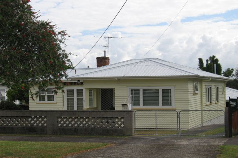 Photo of property in 23 Miro Street, New Lynn, Auckland, 0600