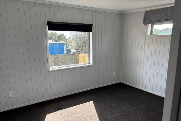 Photo of property in 8 Lynmore Drive, Hillpark, Auckland, 2102