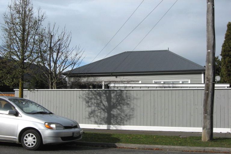 Photo of property in 60 Hawkesbury Avenue, St Albans, Christchurch, 8014