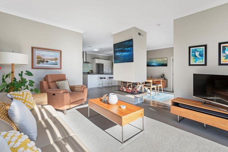 Photo of property in 21 Hawkridge Heights, Bethlehem, Tauranga, 3110