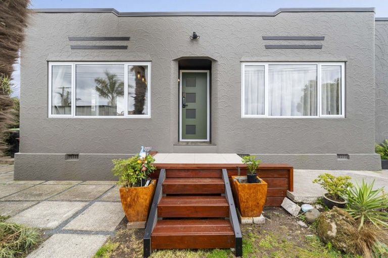 Photo of property in 3 Yatton Street, Greerton, Tauranga, 3112