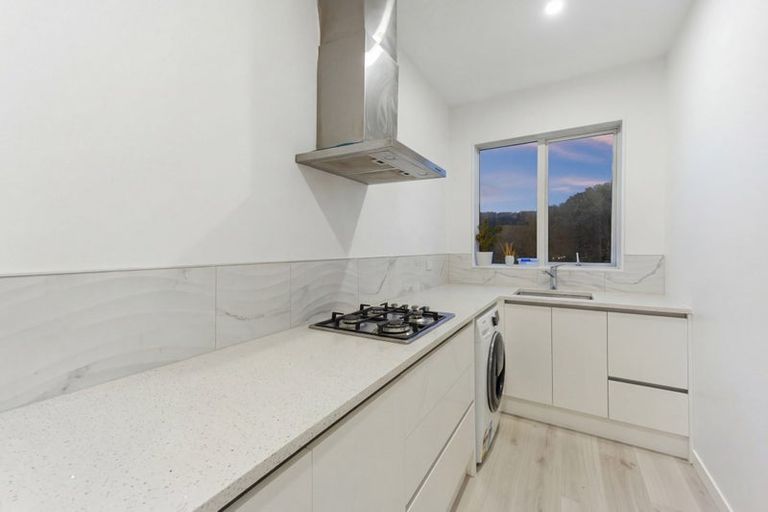 Photo of property in 47 Johns Creek Crescent, Silverdale, 0932