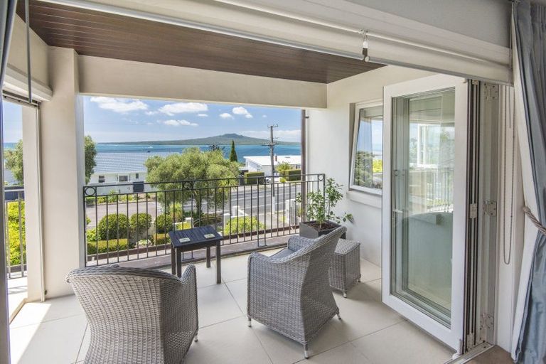 Photo of property in 23 Seacliffe Avenue, Belmont, Auckland, 0622