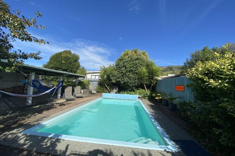 Photo of property in 8 Polglase Street, Richmond, 7020