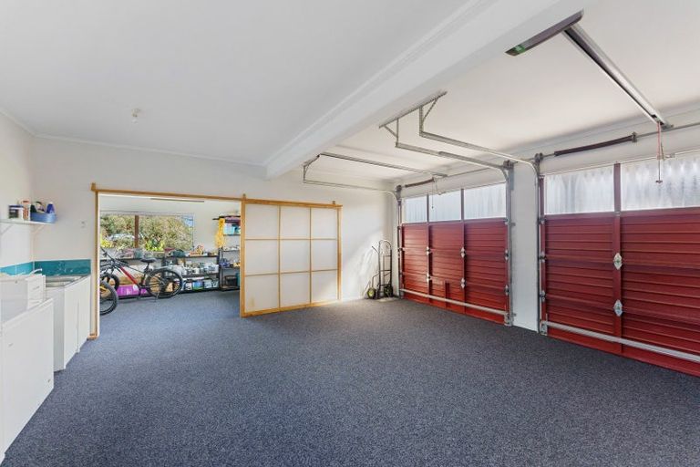 Photo of property in 11 Island View Terrace, Waikanae Beach, Waikanae, 5036